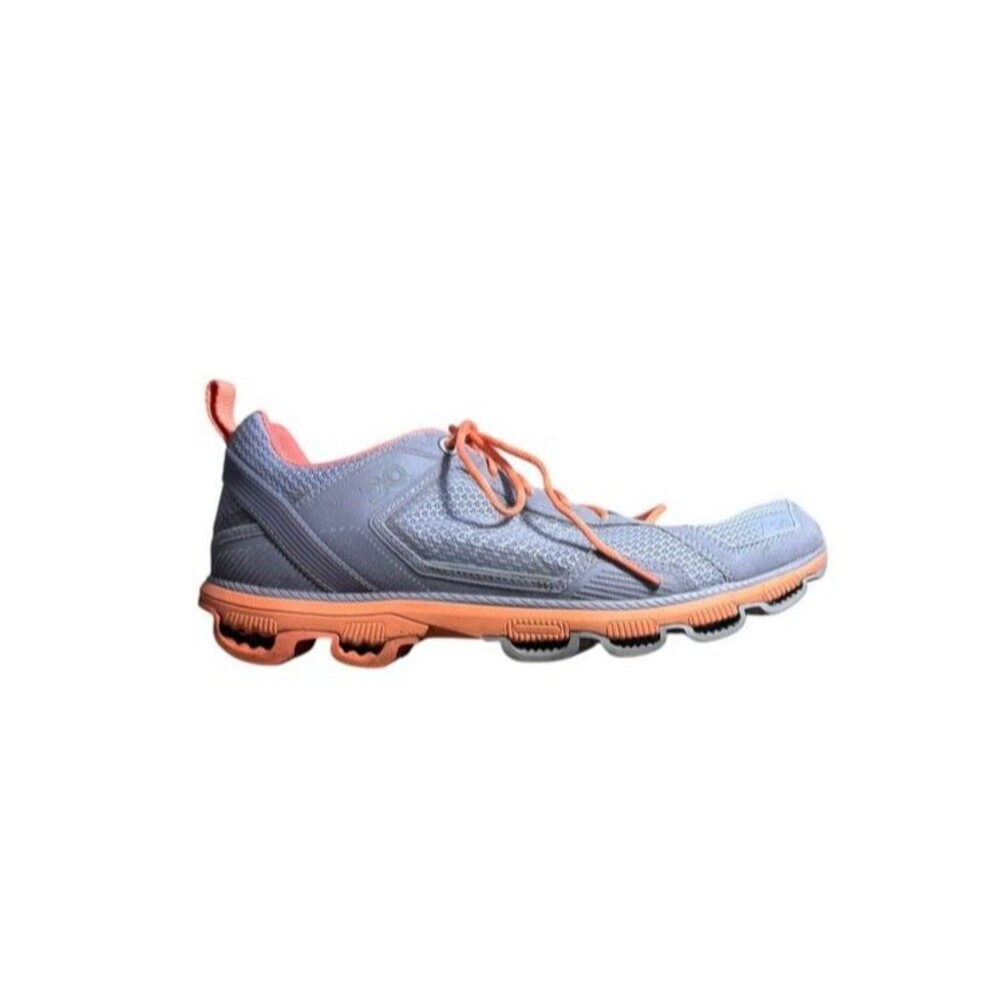 On Running Cloudrunner Tec Womens Size 9 Running Shoes Grey | Salmon - Sneakers